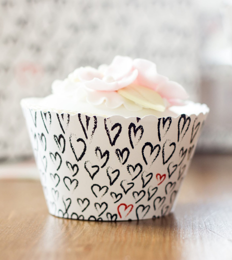 Košíček na cupcake - Hearts (12 ks) - CC5021