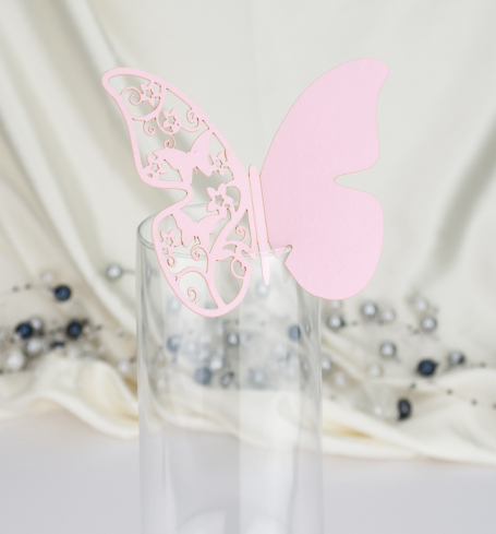 Svatební jmenovka na skleničku ve formě motýlka – MOT518